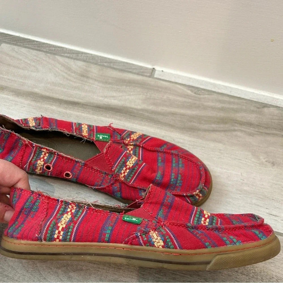 Sanuk CABRIO PONCHO Sidewalk Surfers Red Women's 8 - Picture 6 of 11